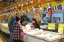 販売